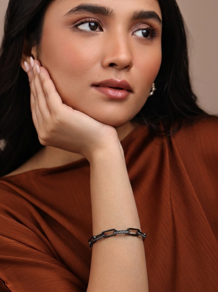 Humesha Links Bracelet