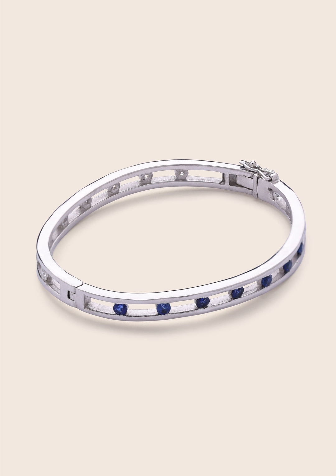 Humesha Flow Bracelet