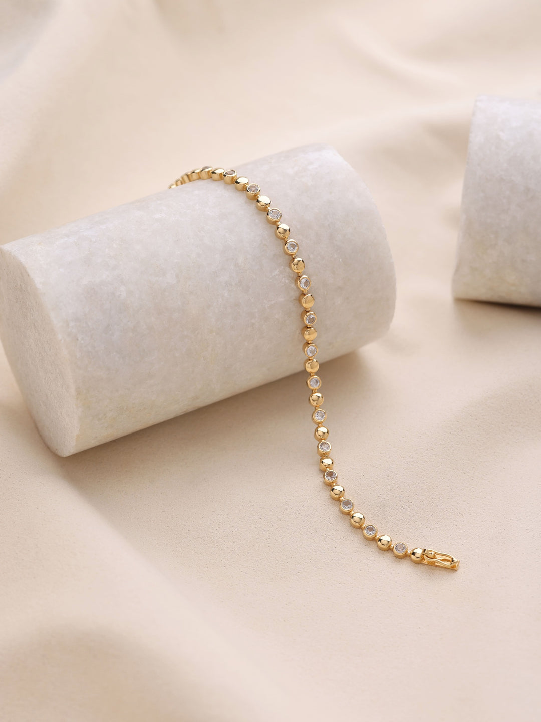 Humesha Dots Bracelet